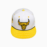 breyers-buck-50-chicago-bulls-hat-with-leather-visor-breyers-tcbh-white-yellow